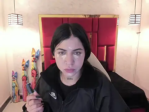 Snapshot of Violet_m chatting on 09-26-25, 11:50 Violet m online show from 09-26-25, 11:50