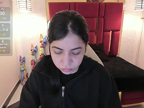 Snapshot of Violet_m chatting on 10-09-25, 12:06 Violet m online show from 10-09-25, 12:06