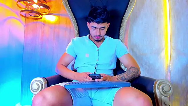 thaddeus king online show from 11-12-25, 09:40