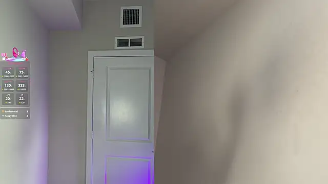 Snapshot of sasha_long13 chatting on 02-26-26, 12:32 sasha long13 online show from 02-26-26, 12:32