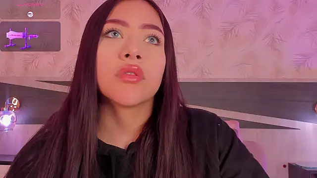 nicolle pierce online show from 03-14-26, 12:44