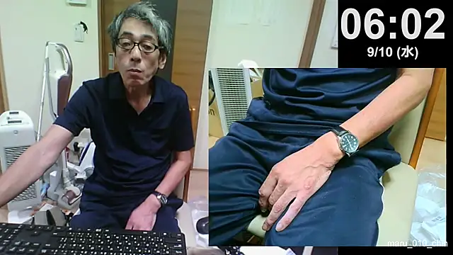 Snapshot of mama010-chan chatting on 09-10-25, 09:03 mama010-chan online show from 09-10-25, 09:03