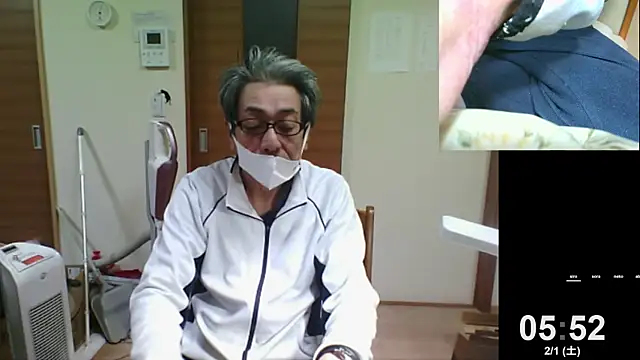 Snapshot of mama010-chan chatting on 01-31-25, 08:54 mama010-chan online show from 01-31-25, 08:54