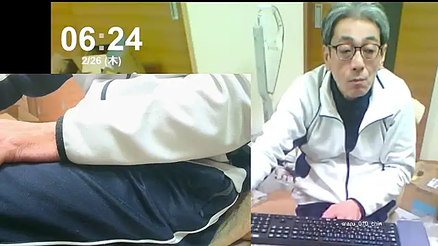 mama010-chan online show from 02-25-26, 09:25