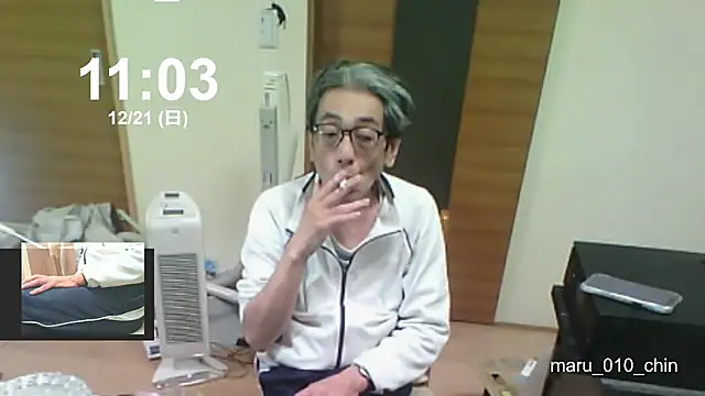 mama010-chan online show from 12-21-25, 02:03