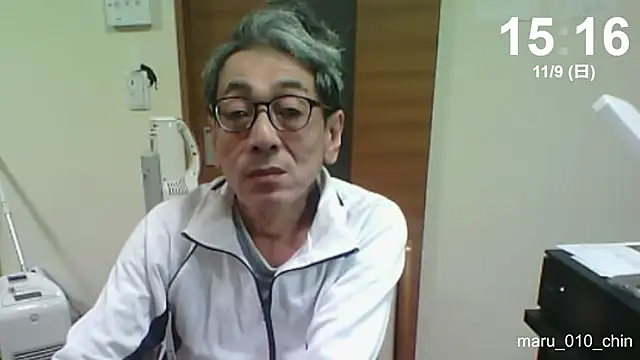 mama010-chan online show from 11-09-25, 06:17