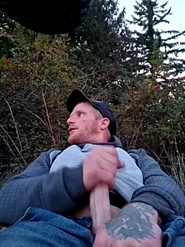 GINGERHEADMAN online show from 10-15-25, 01:37