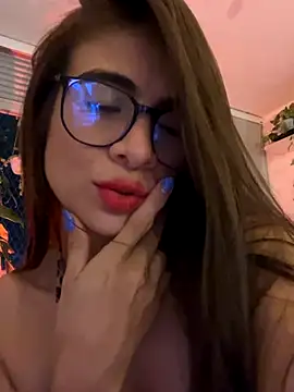 MariaIsabella8 online show from 10-03-25, 11:39
