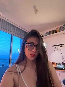 MariaIsabella8 online show from 04-01-26, 11:01