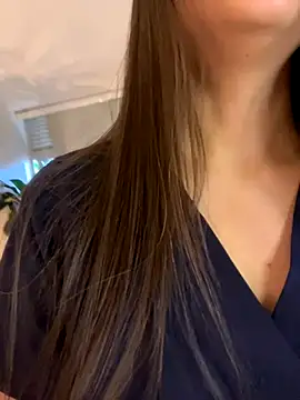 MariaIsabella8 online show from 10-06-25, 10:21