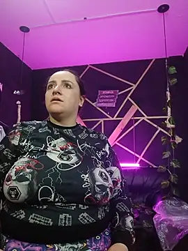 Gelena Black online show from 11-17-25, 01:59