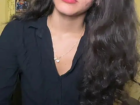 Snapshot of Divyaa69 chatting on 07-23-26, 02:57 Divyaa69 online show from 07-23-26, 02:57