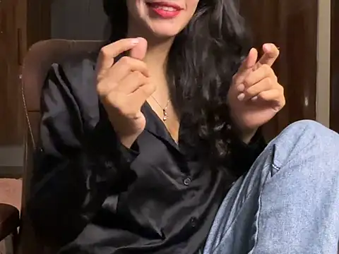 Divyaa69 online show from 04-05-26, 04:02