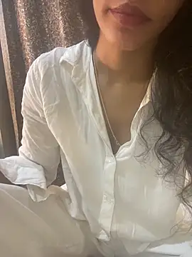 Divyaa69 online show from 10-14-25, 05:35