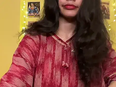 Snapshot of Divyaa69 chatting on 07-19-26, 07:43 Divyaa69 online show from 07-19-26, 07:43