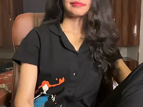 Snapshot of Divyaa69 chatting on 07-04-26, 02:51 Divyaa69 online show from 07-04-26, 02:51