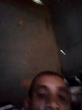 Snapshot of 1Totti555 chatting on 10-27-25, 02:07 1Totti555 online show from 10-27-25, 02:07