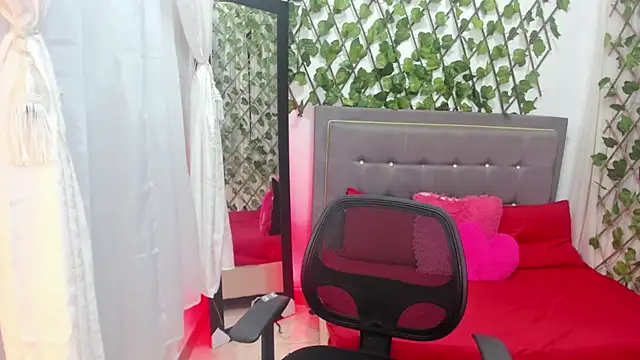 Snapshot of Sofia_agudelo chatting on 09-25-25, 02:50 Sofia agudelo online show from 09-25-25, 02:50