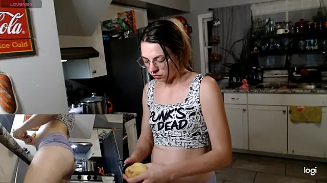 KSwonderland6 online show from 01-08-26, 04:07