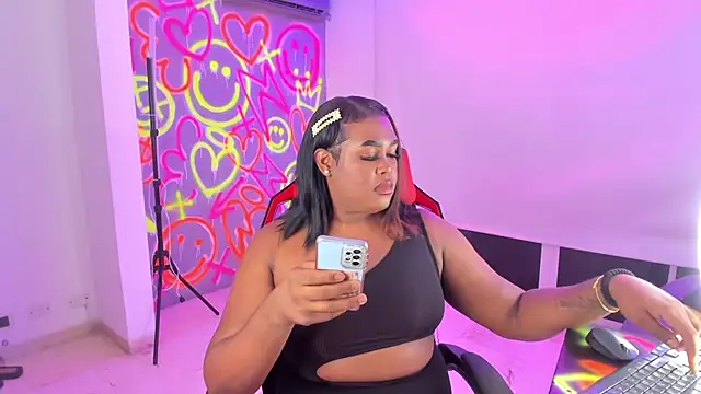 GEANNAROSE online show from 01-23-25, 04:52