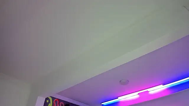 GEANNAROSE online show from 02-26-25, 06:30