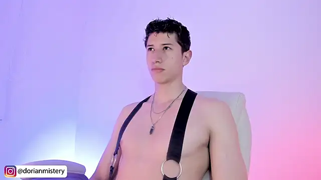 Dorianmistery2322  online show from 04-05-26, 10:27