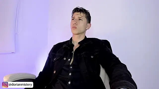 Dorianmistery2322  online show from 04-14-26, 12:15