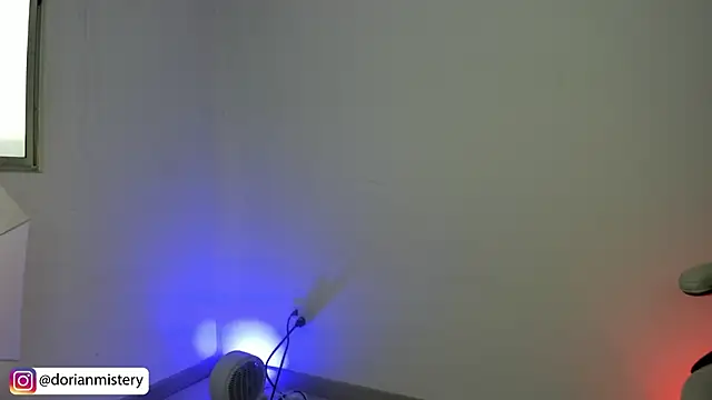 Dorianmistery2322  online show from 04-07-26, 10:55