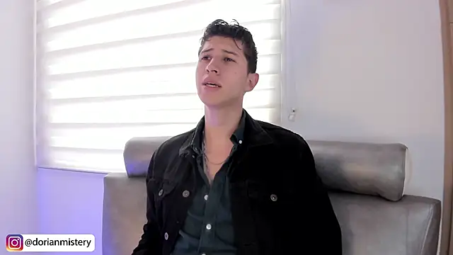 Dorianmistery2322  online show from 03-26-26, 07:23