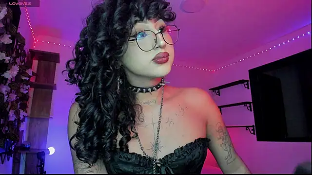 Heka Prudence online show from 04-08-26, 03:30