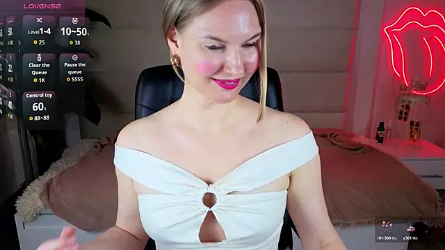 Angel Nikole online show from 04-05-26, 01:56