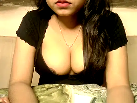 Snapshot of Sanjana_Gupta chatting on 02-20-26, 06:19 Sanjana Gupta online show from 02-20-26, 06:19