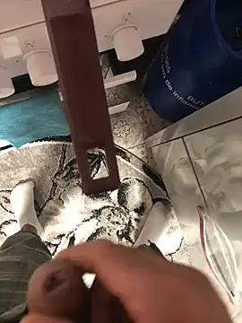 Nicusorescu26 online show from 10-15-25, 05:10