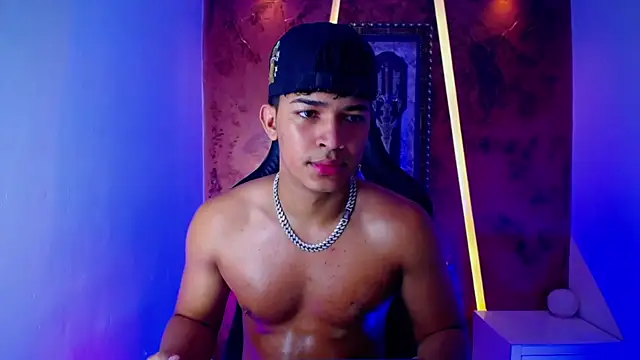 Snapshot of jamescurli_ chatting on 02-11-25, 04:44 jamescurli  online show from 02-11-25, 04:44