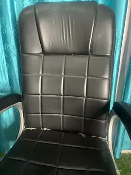 Snapshot of poision51 chatting on 03-16-25, 04:56 poision51 online show from 03-16-25, 04:56