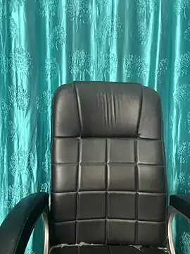 Snapshot of poision51 chatting on 02-25-25, 10:04 poision51 online show from 02-25-25, 10:04