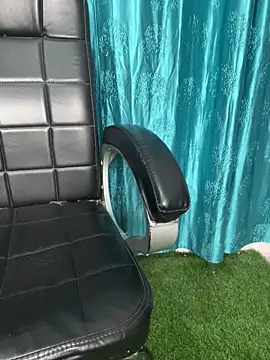 Snapshot of poision51 chatting on 02-16-25, 11:59 poision51 online show from 02-16-25, 11:59