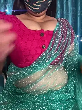 Snapshot of poision51 chatting on 10-18-25, 04:09 poision51 online show from 10-18-25, 04:09