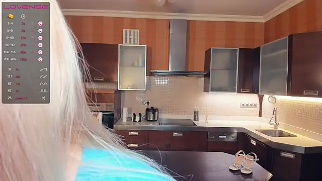 LinnBottrell online show from 02-24-25, 08:25