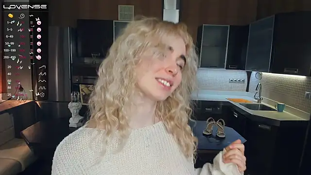 LinnBottrell online show from 03-04-25, 07:32