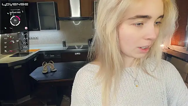 LinnBottrell online show from 02-28-25, 03:26