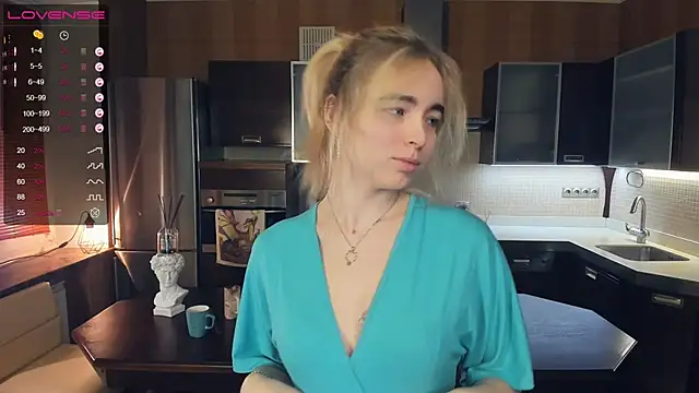 LinnBottrell online show from 02-18-25, 08:25