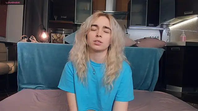 LinnBottrell online show from 03-22-25, 10:26