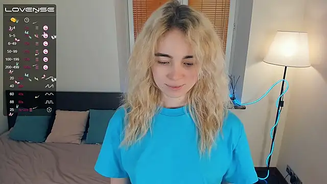 LinnBottrell online show from 02-05-25, 02:40