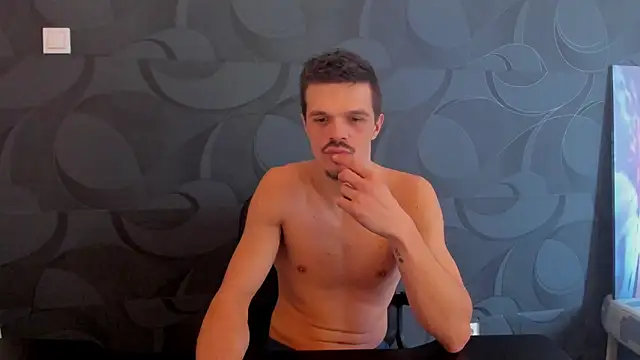 Snapshot of DonyBrown chatting on 02-24-25, 05:43 DonyBrown online show from 02-24-25, 05:43