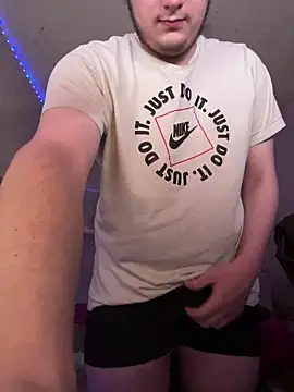 Lilian 701 online show from 04-27-26, 08:18