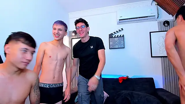 Sexy BoysW online show from 12-02-25, 01:35