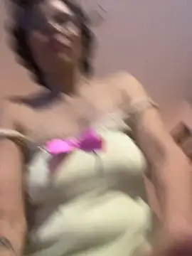 MireyaTorresGu online show from 11-07-25, 01:32