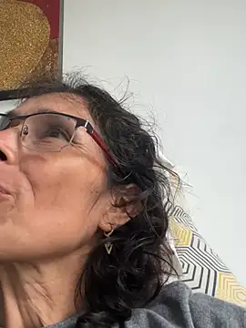 MireyaTorresGu online show from 02-23-26, 09:37