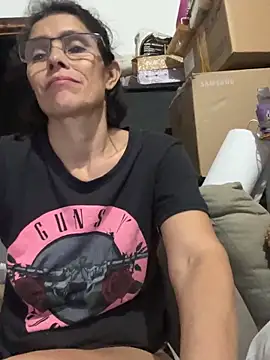 MireyaTorresGu online show from 06-18-26, 11:54
